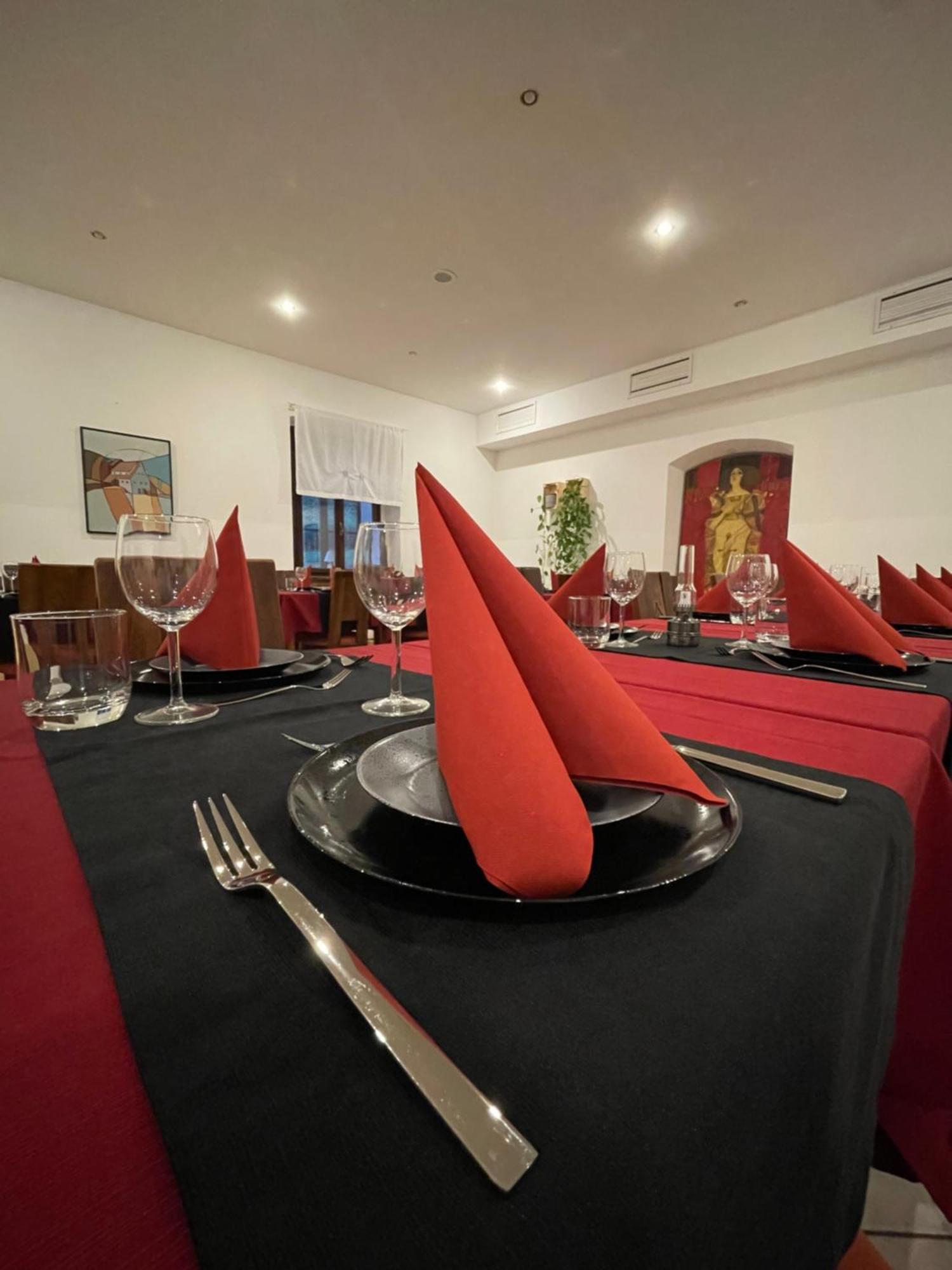 Gostisce Barbara Hotel Идрия Екстериор снимка